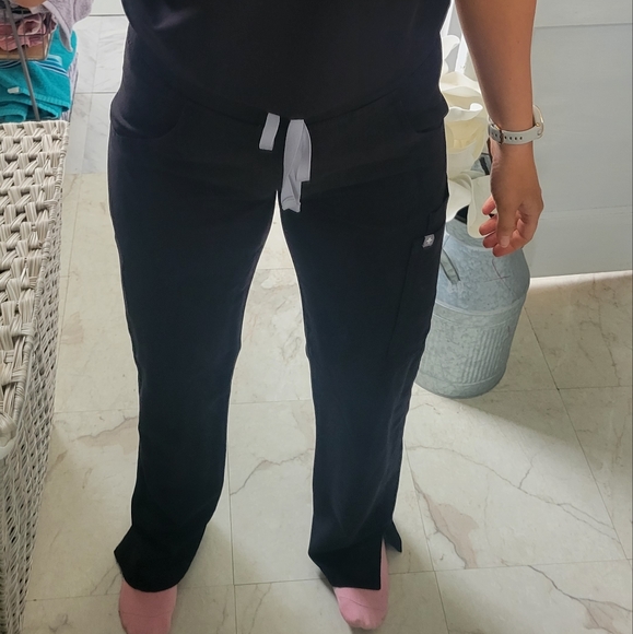 Figs - Picture 2 of 2